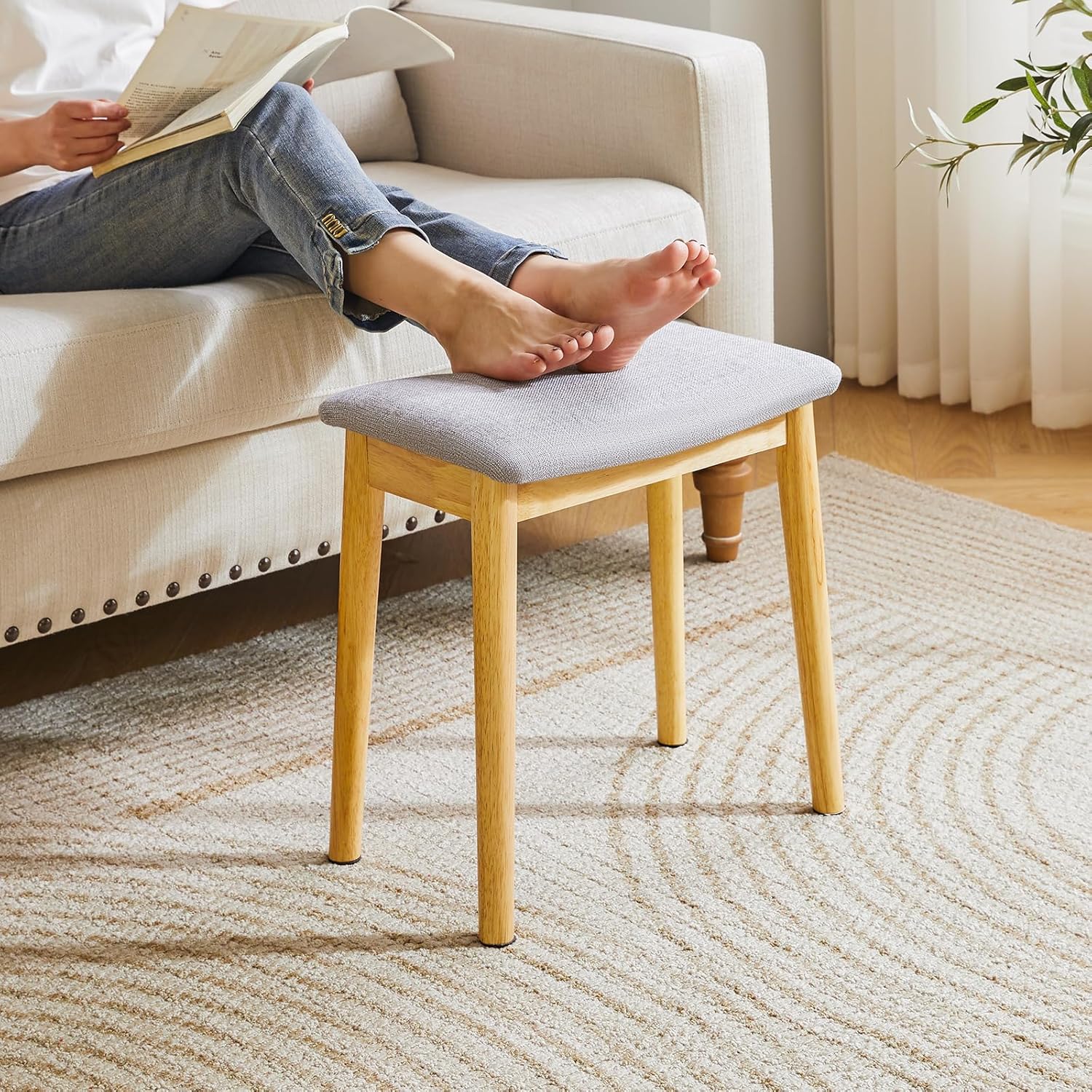 IBUYKE Saddle Cushion Vanity Stool Chair, Foot Rest Stool with Solid Wood Legs, Modern Vanity Bench Ottoman for Piano, Upholstered Seat for Bedroom, Entryway, Wooden Legs&Light Linen WBD007NY